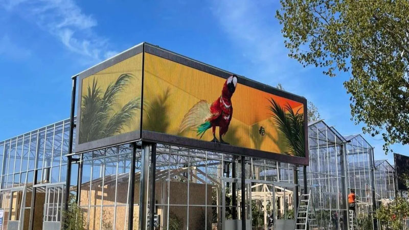 outdoor LED display screen